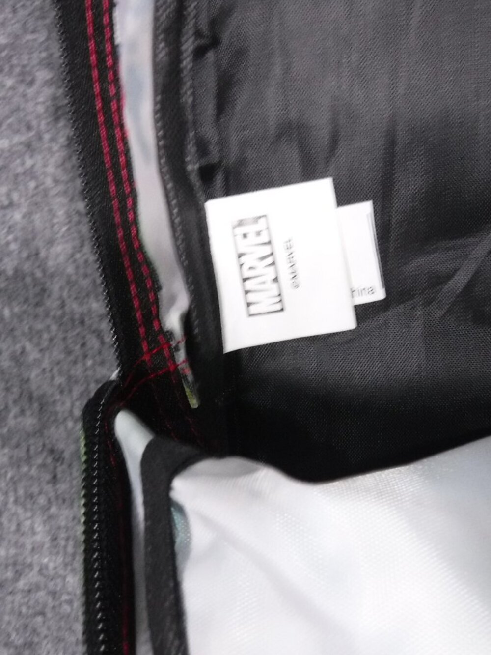 Marvel Comic Print Backpack - Picture 4 of 5